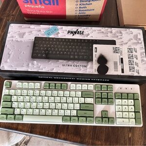 Pwnage Ultra Custom Mechanical Keyboard
